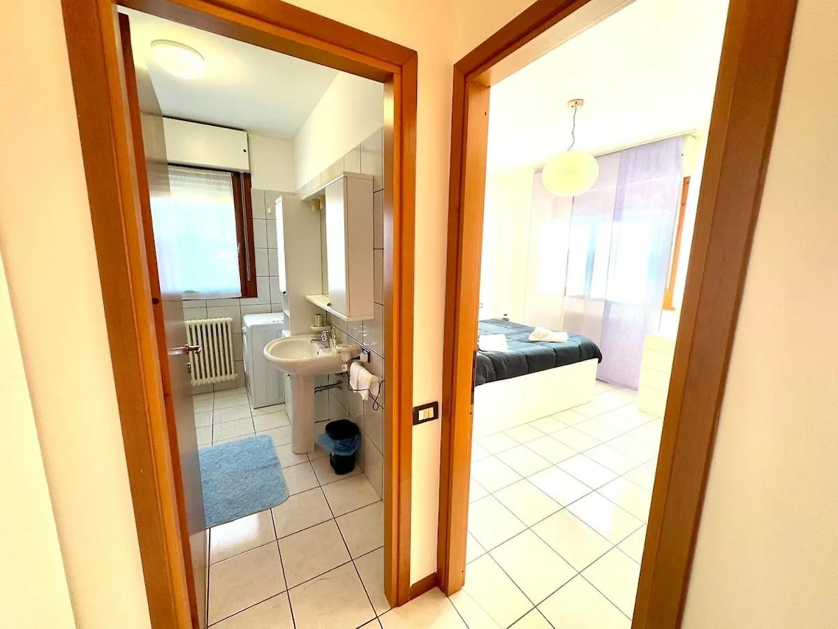Apartamento The Airport & The Train Station Bérgamo 0*,  Italia