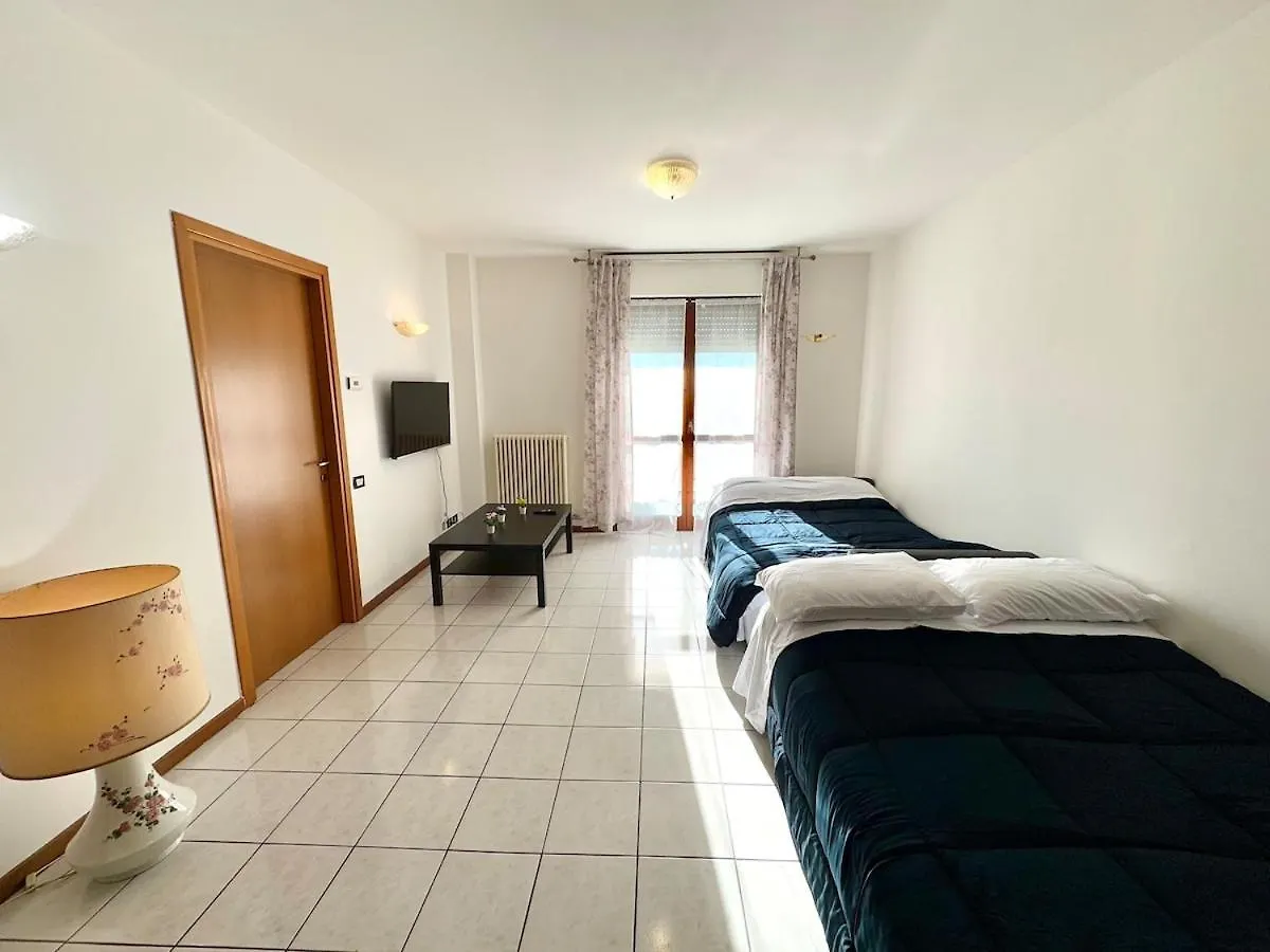 Apartamento The Airport & The Train Station Bérgamo 0*,