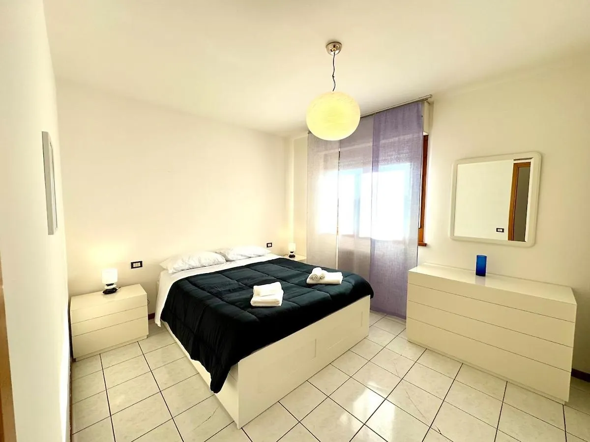 Apartamento The Airport & The Train Station Bérgamo Italia